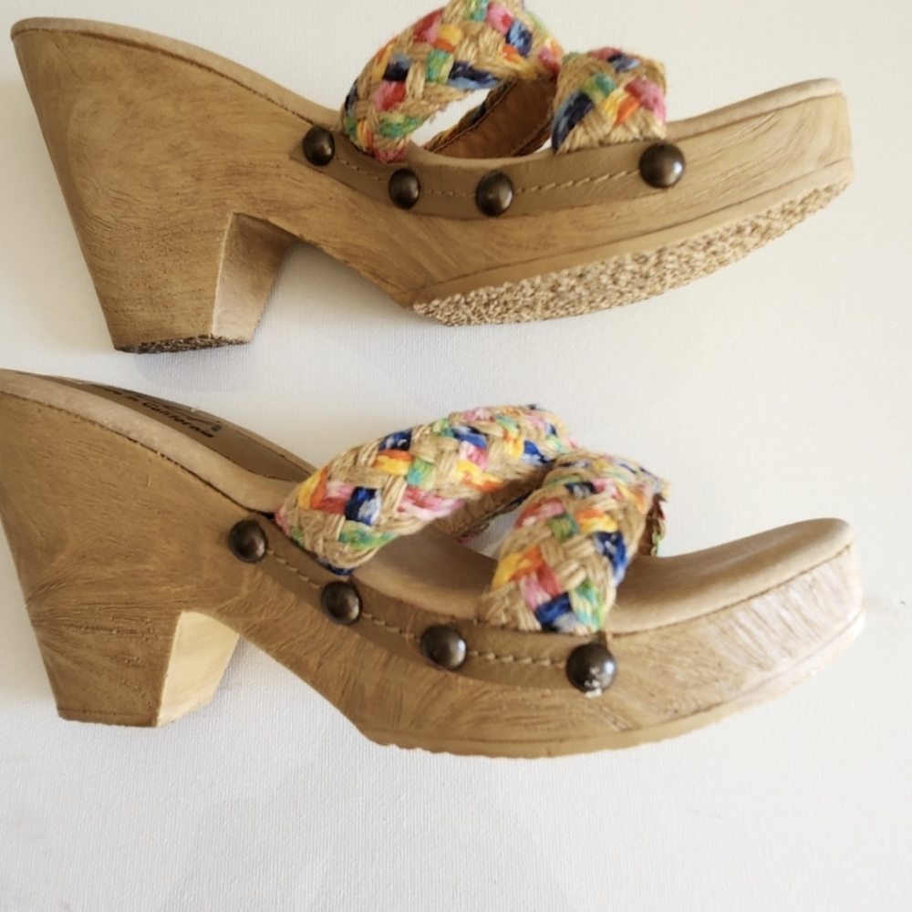 New SBICCA Shoes slip on sandals. Platform. Genuine leather footbed.! Size 7 - Picture 3 of 6